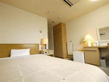 Hotel Route-inn Seibu Ekimae 3*